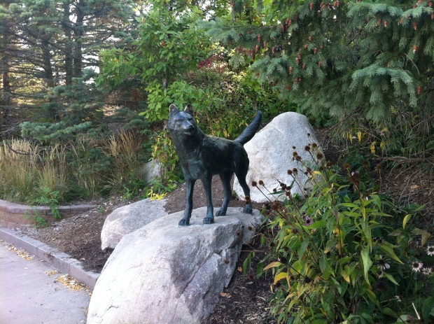 While walking down the winding path from the parking lot to the main entrance, I passed by multiple statues like this one, each showcasing a different animal.  R, of course this one is for you.  :) 
